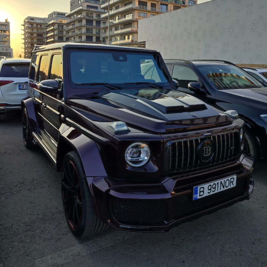 MERCEDES G63 CARBON FIBER BODYKIT