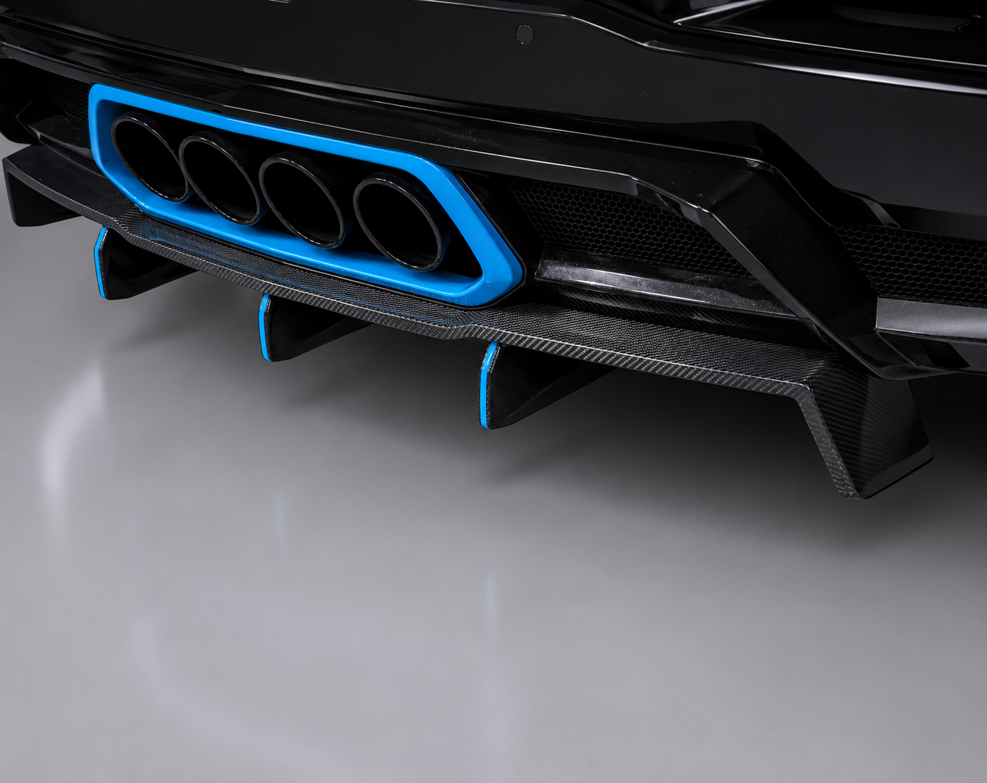 C8 Z06 CORVETTE 2023+ CARBON FIBER 2 PIECE DIFFUSER