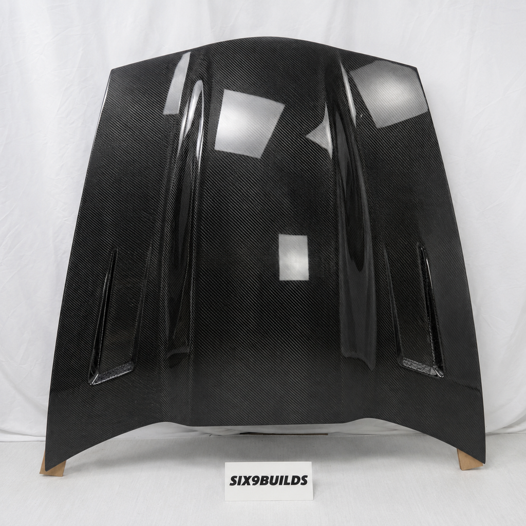 C6 CORVETTE 2005-2013 CARBON VENTED HOOD