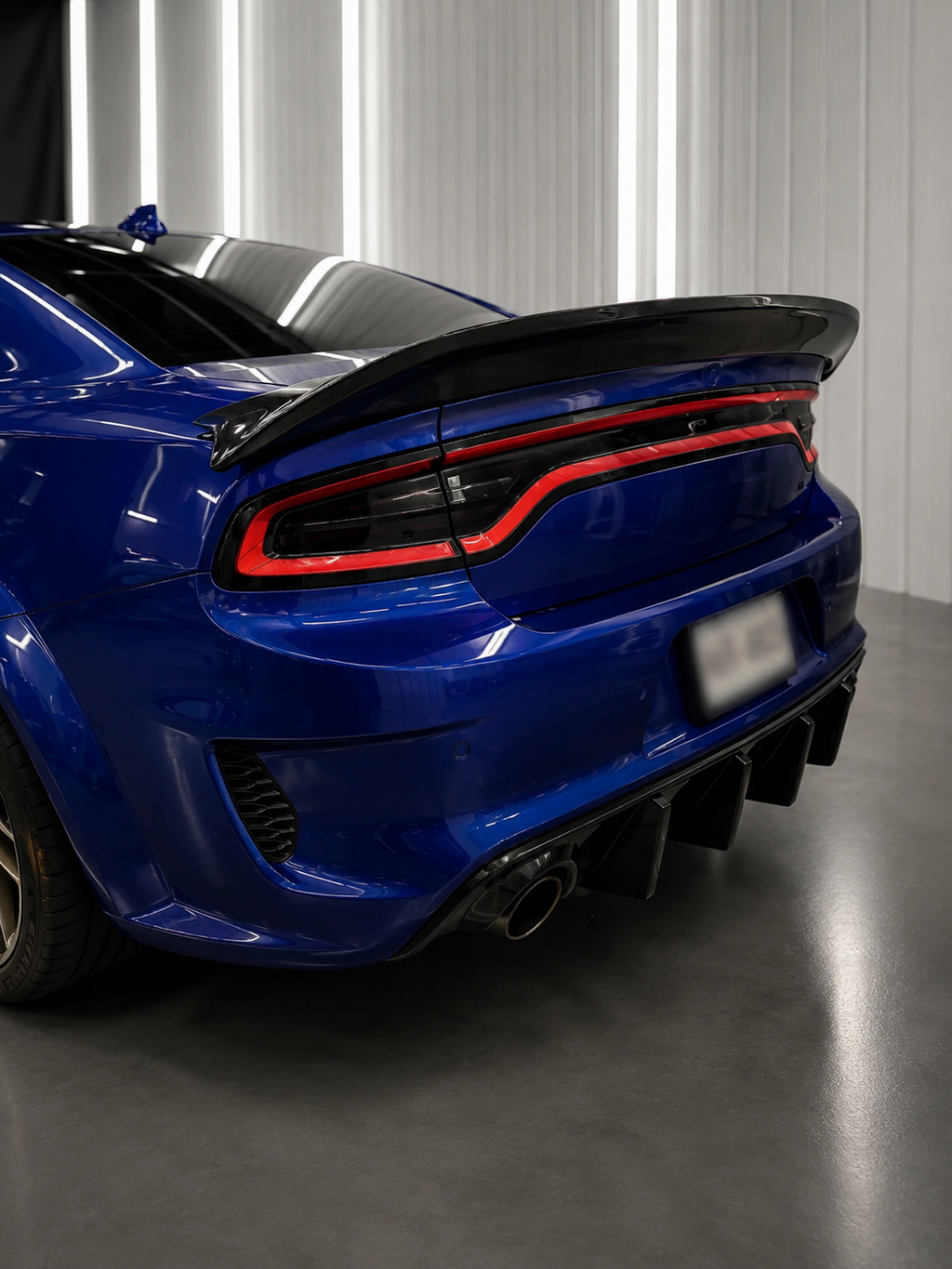 Redeye Inspired Carbon Fiber Trunk Spoiler for Dodge Charger (2015–2022)