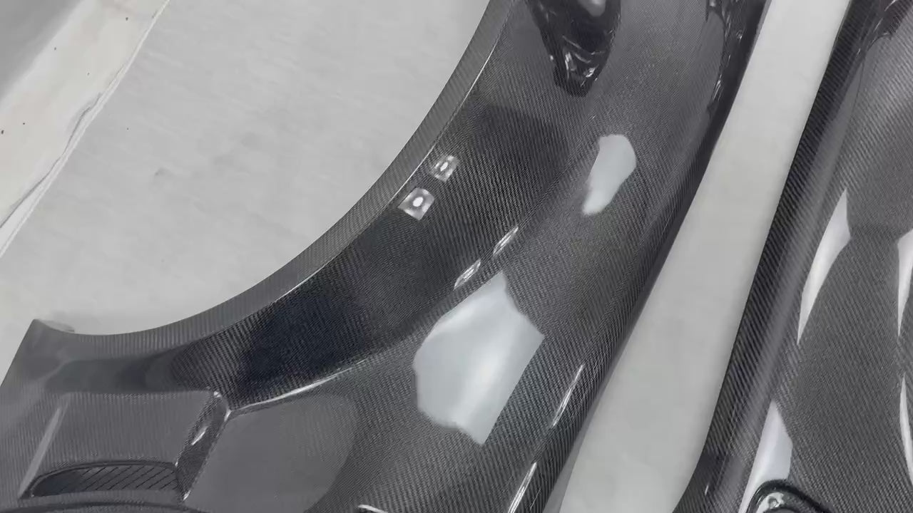 C6 CORVETTE 2005-2014 CARBON FIBER WIDE FRONT & REAR FENDERS